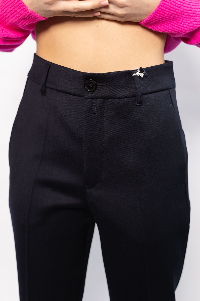 картинка Брюки HIGH с карманами от магазина Одежда+