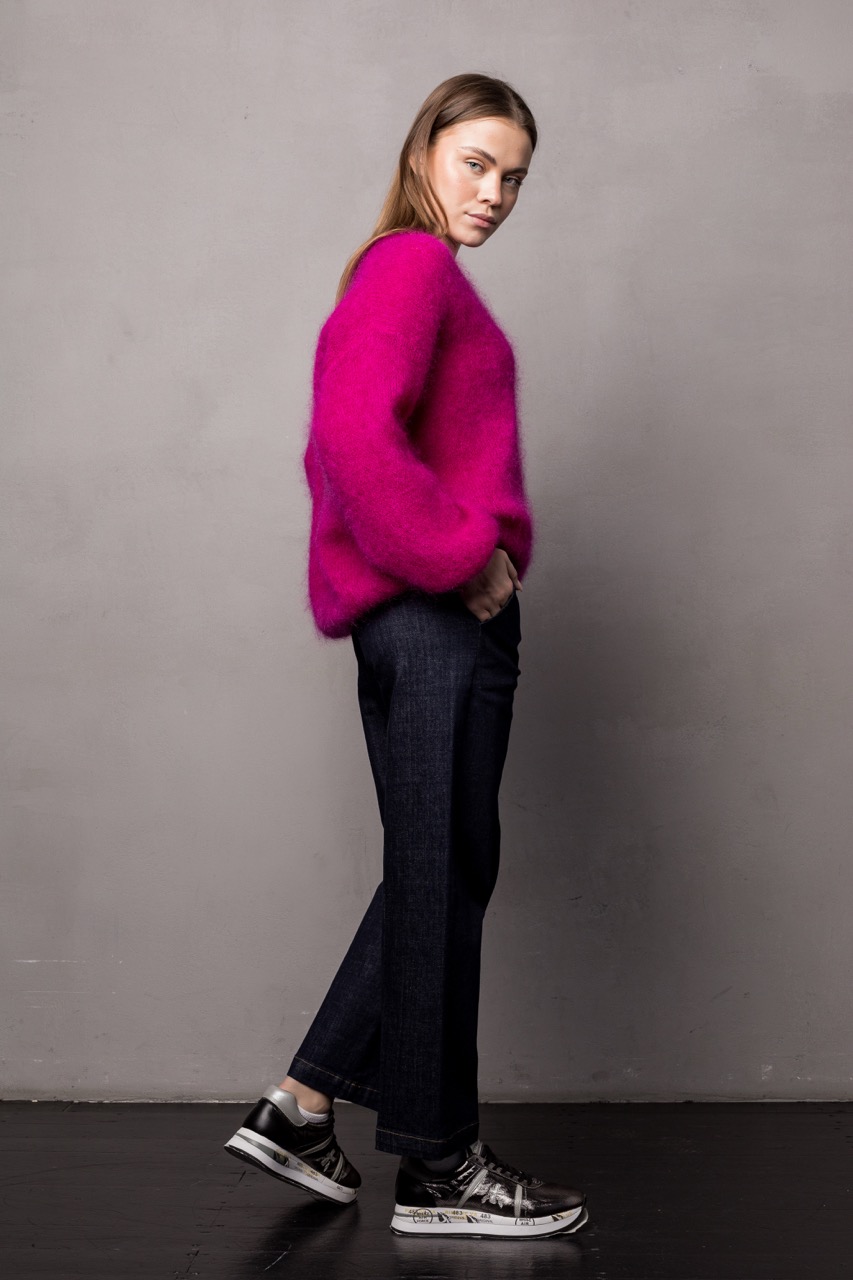 картинка Джинсы TENSIONE IN с боковыми карманами от магазина Одежда+