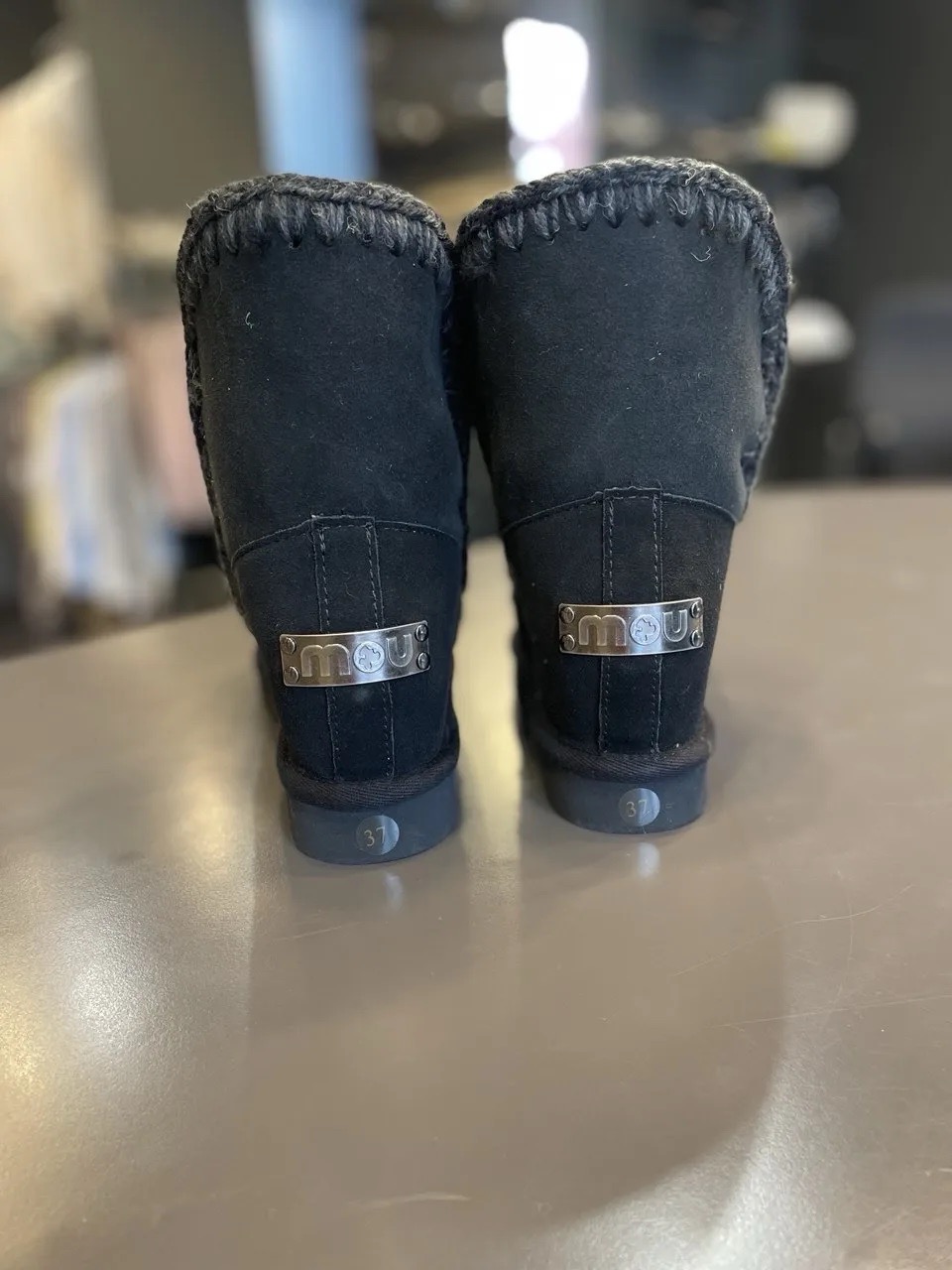 картинка Угги MOU с декором со скрытой танкеткой от магазина Одежда+