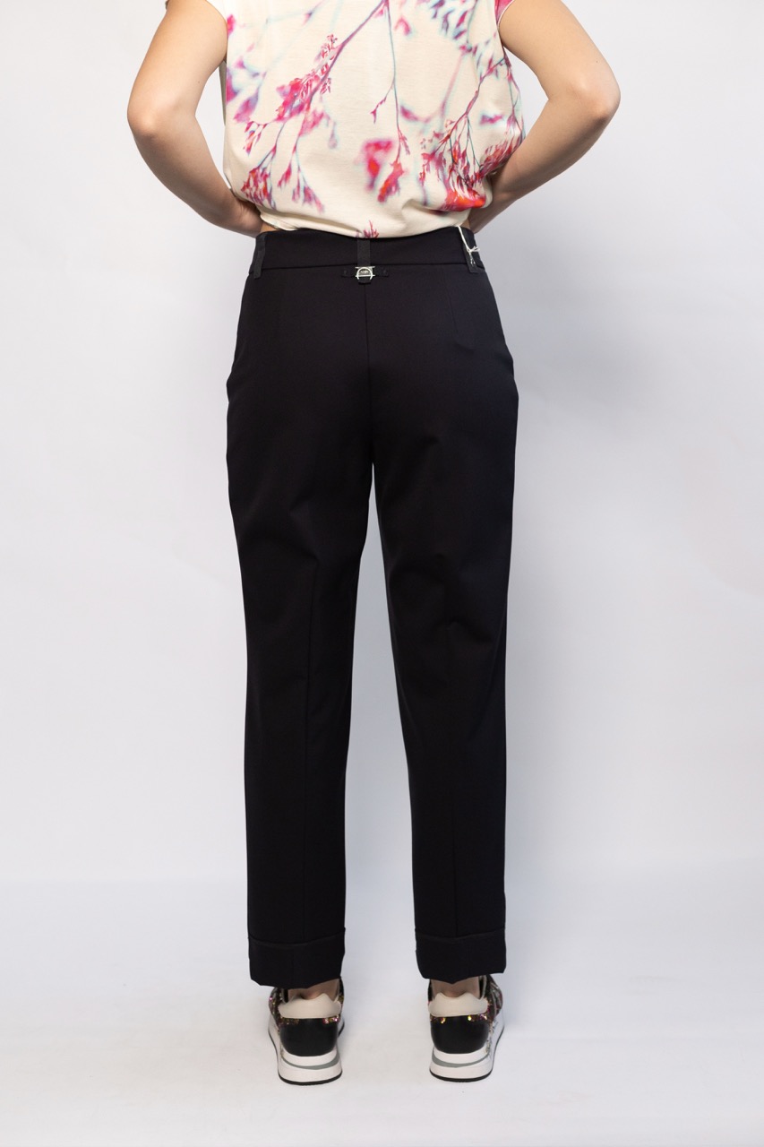 картинка Брюки HIGH с отстрочкой от магазина Одежда+